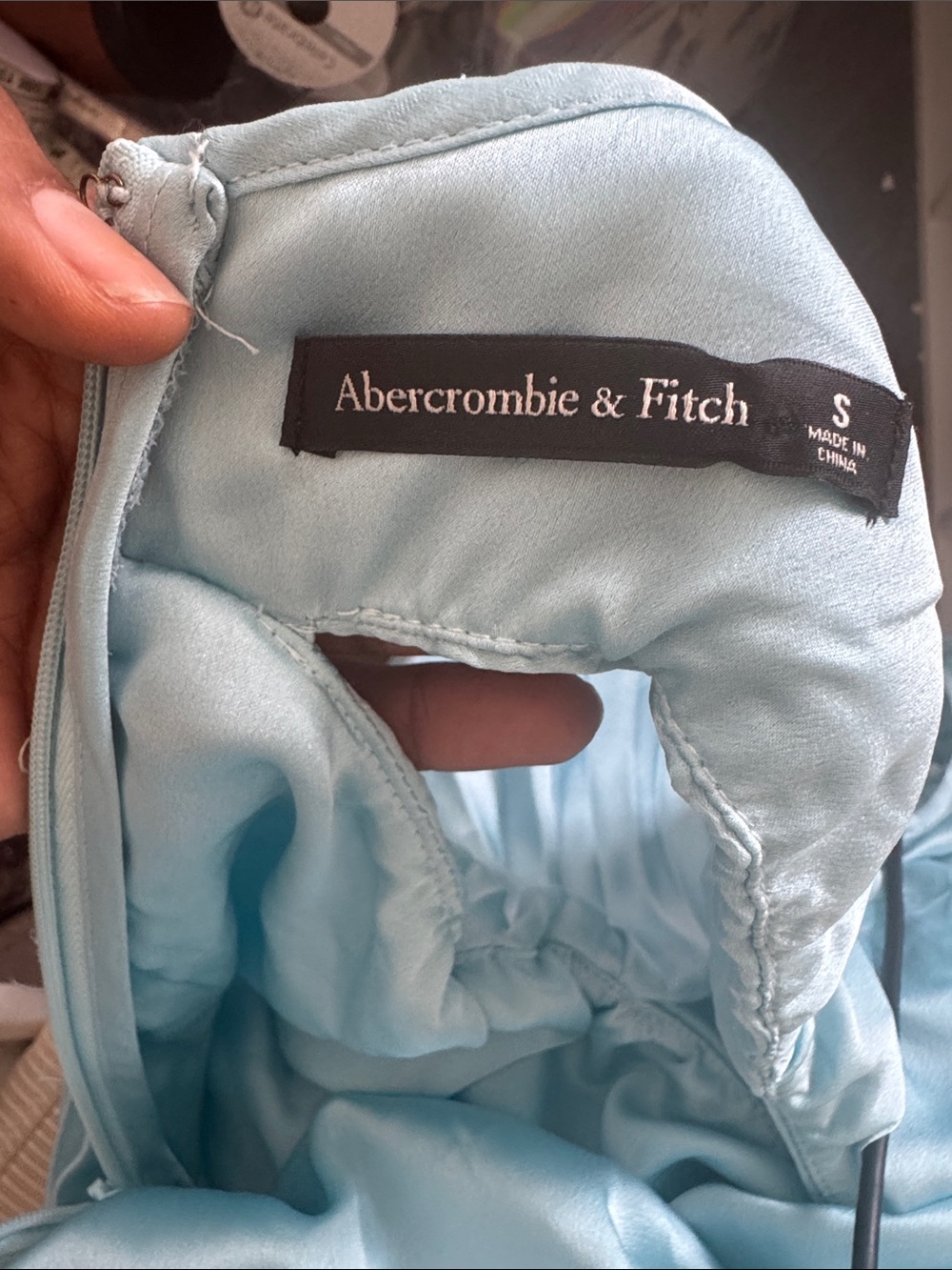 Abercrombie & Fitch Gisselle pleated cutout v neck Light Blue Maxi Dress size S - Picture 6 of 6